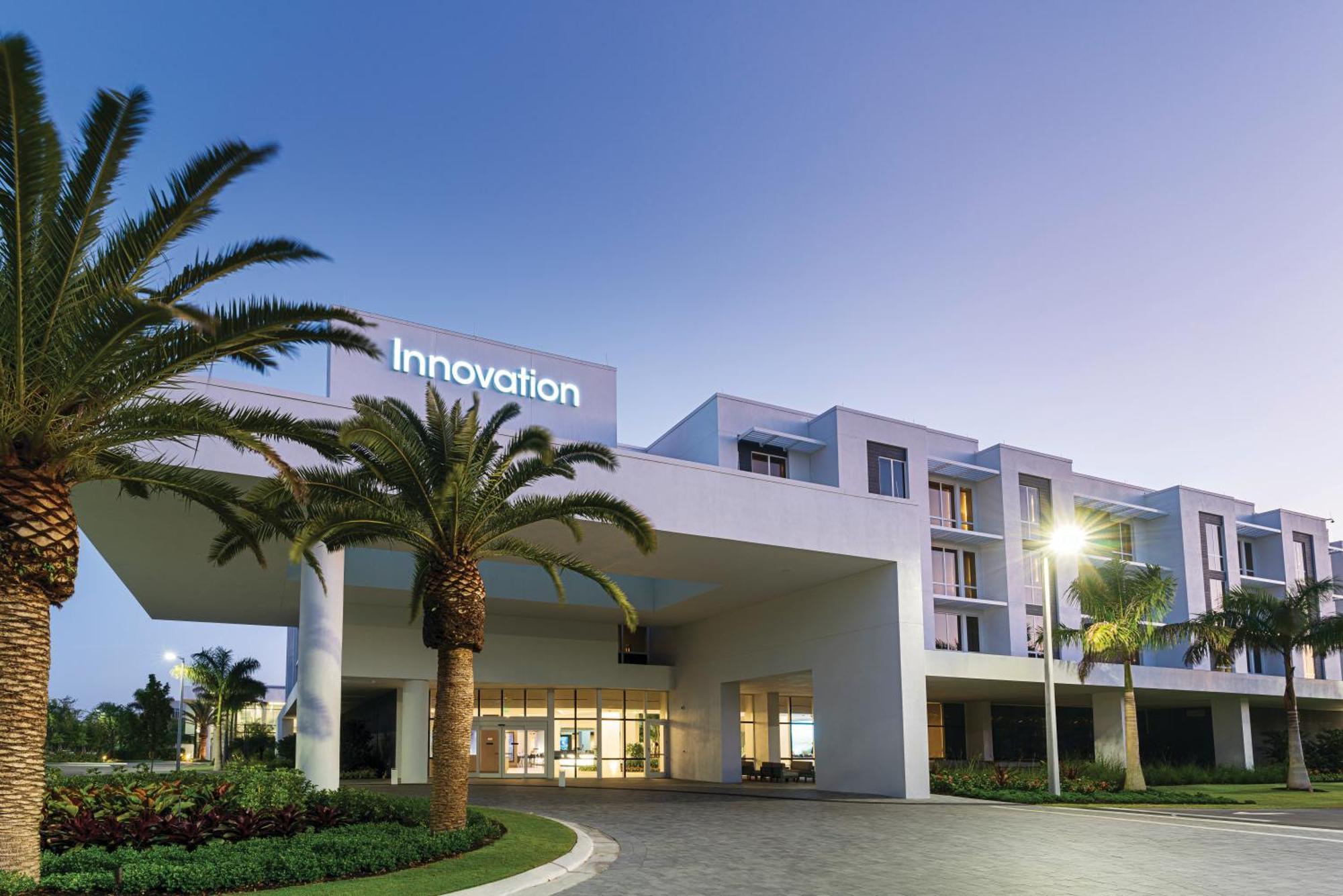 Innovation Hotel Naples Park Εξωτερικό φωτογραφία