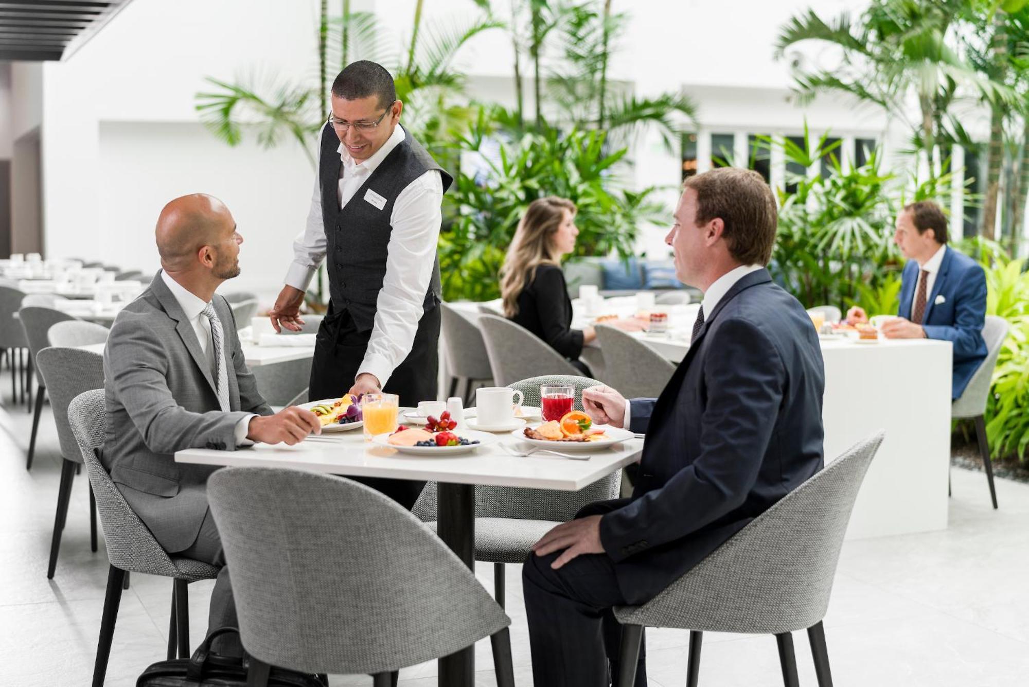 Innovation Hotel Naples Park Εξωτερικό φωτογραφία
